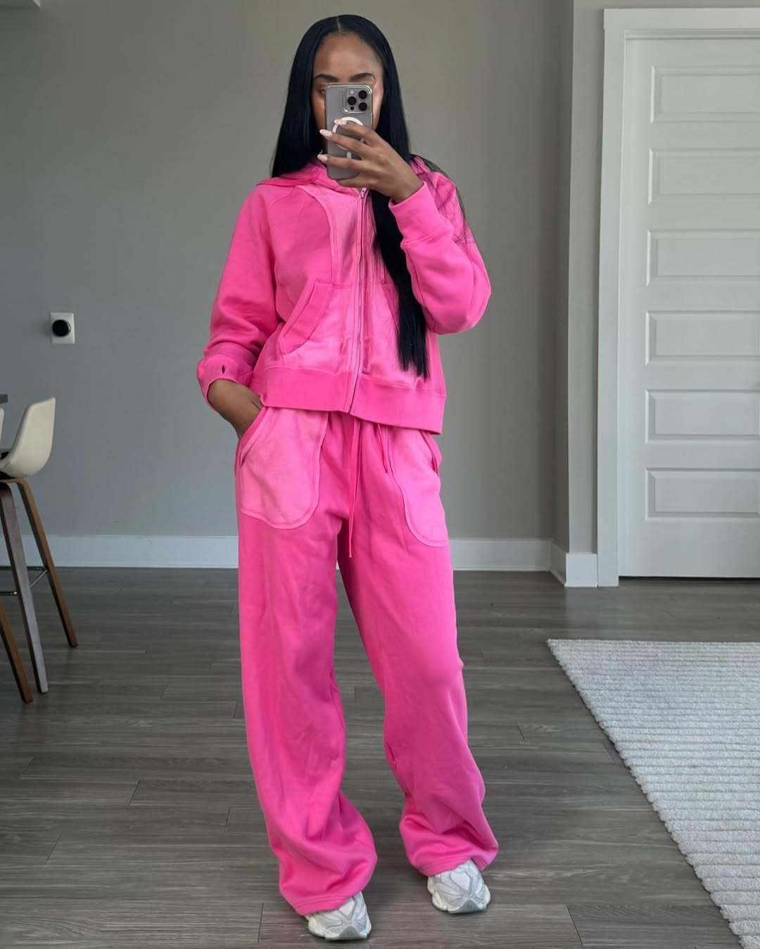 Damen lässiger Hoody- und Freizeithosen-Set Drune