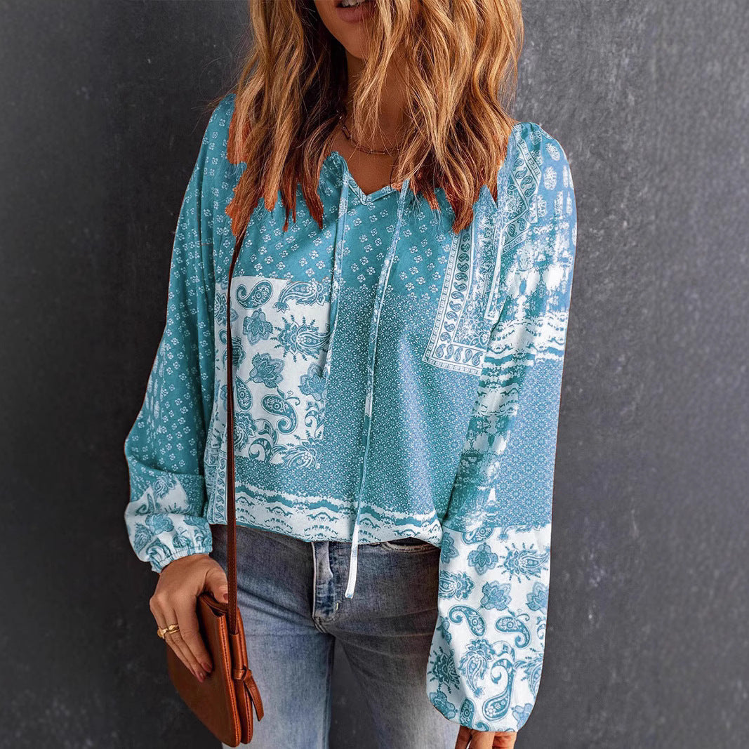 Damen Kapuzenoberteil mit paisley-muster und Kordelzug Drune