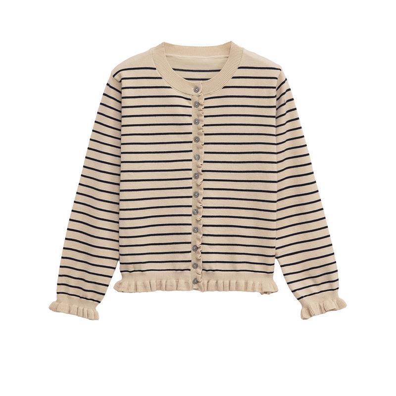Damen Strickjacke mit verspieltem Rüschensaum und Knopfdetails Drune