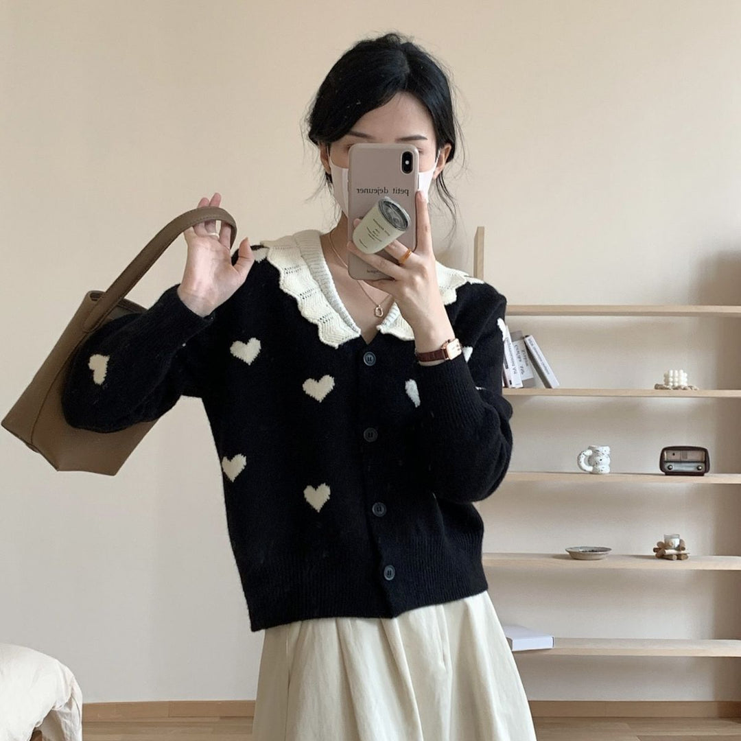 Damen Strickjacke mit Herzmuster und klassischem Kragen Drune