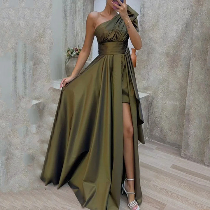 Damen asymmetrisches Maxikleid mit elegantem Schnitt und hohem Schlitz Drune