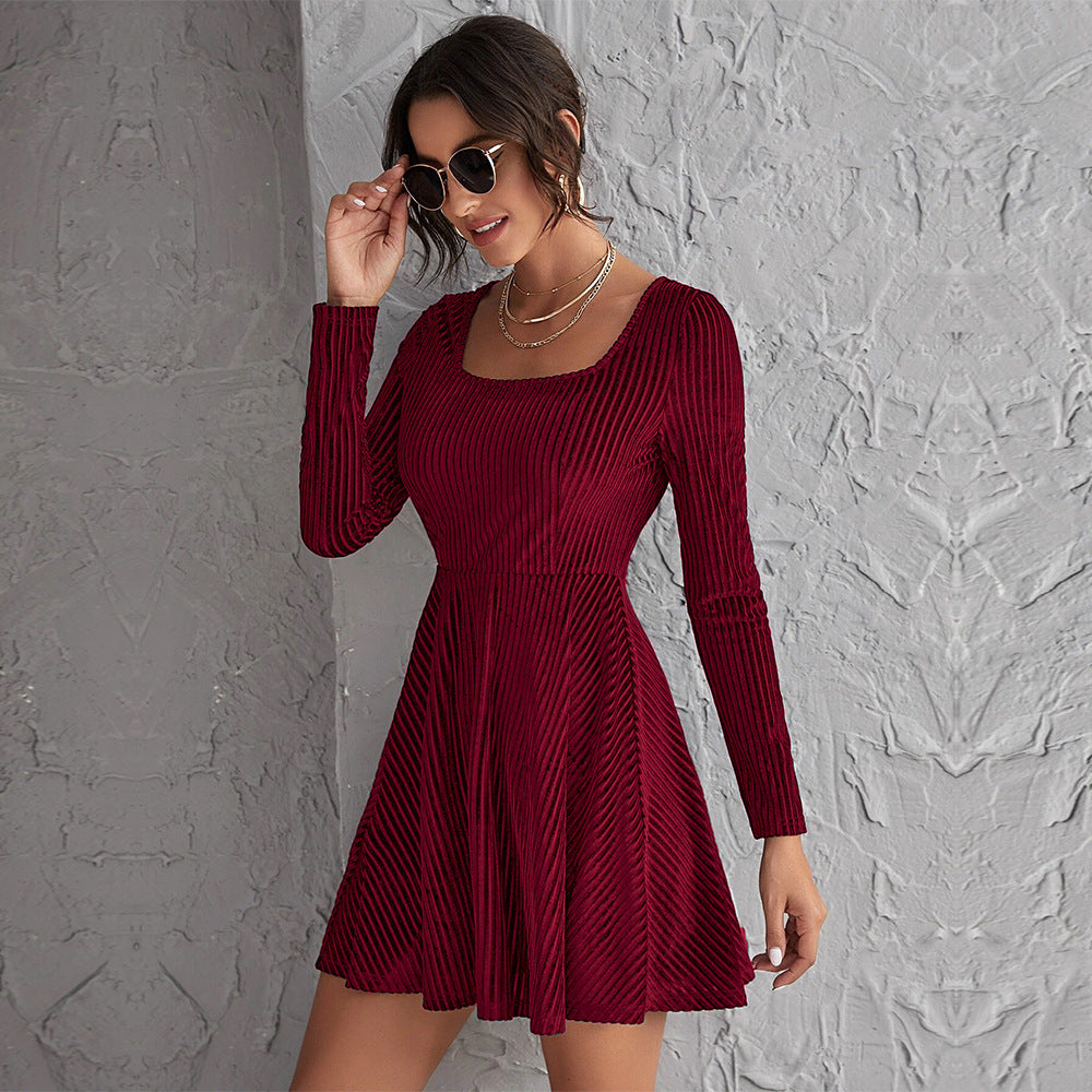 Damen Minikleid mit tiefem Quadrat-Ausschnitt und langen Ärmeln Drune