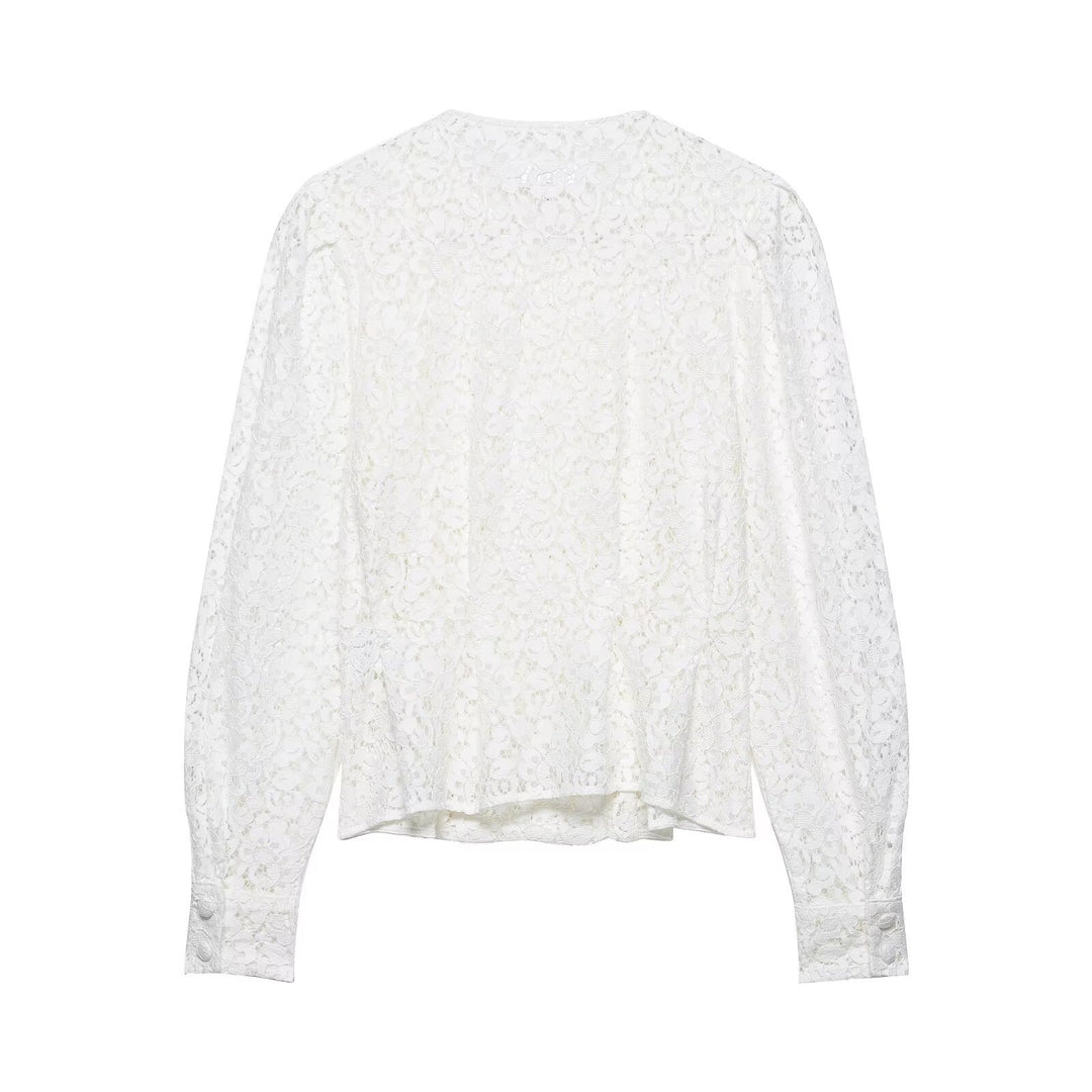 Damen Spitzenbluse mit dekorativen Knöpfen und eleganter Passform Drune
