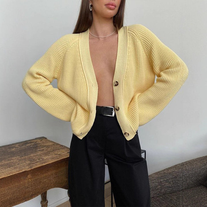 Damen Strickjacke mit großem V-Ausschnitt und Knopfverschluss Drune