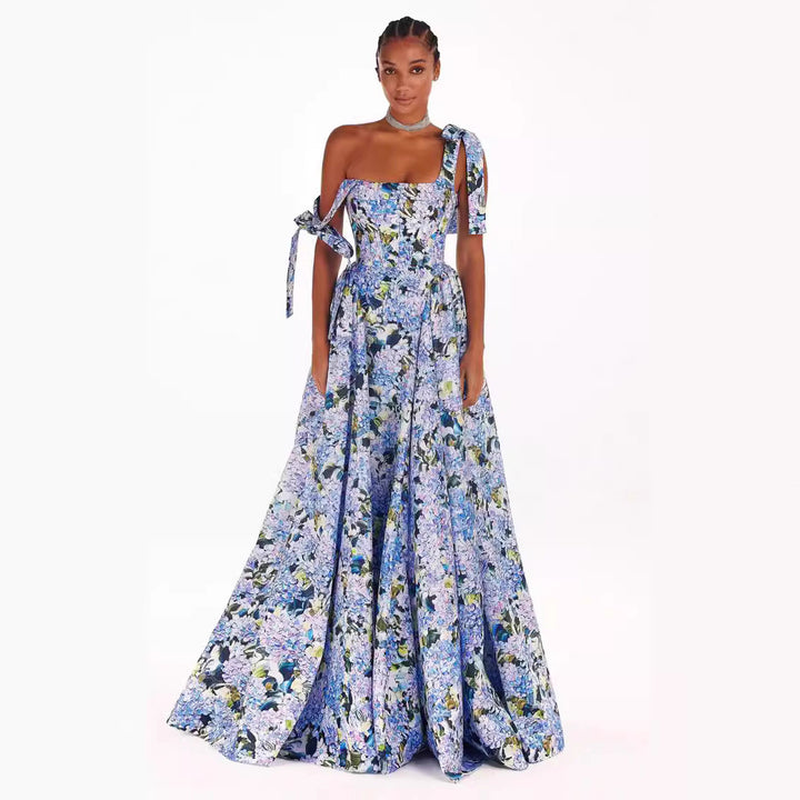 Damen Elegantes Maxikleid mit schulterfreien Trägern und floralem Print Drune
