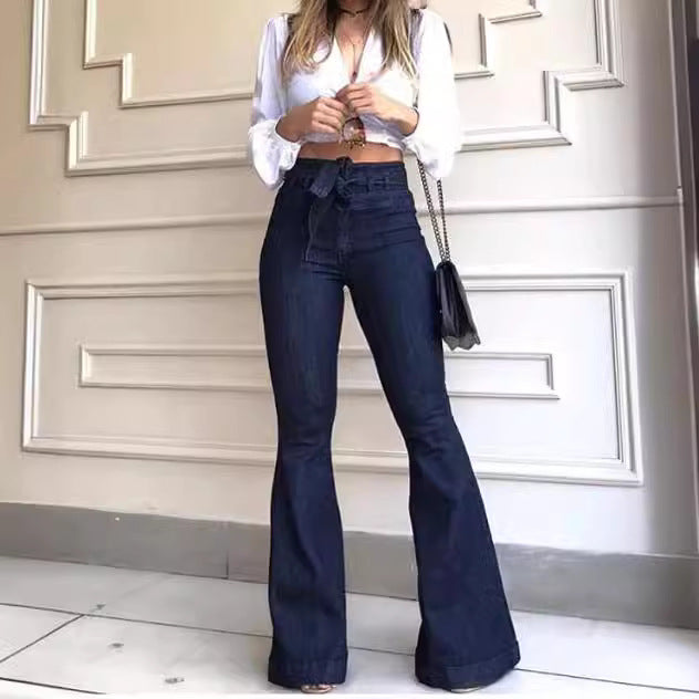 Damen Hoch geschnittene Flared Jeans mit stylischem Gürtel und ausgefranstem Saum Drune
