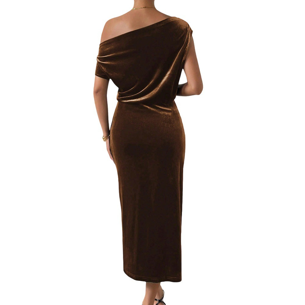 Damen Elegantes Maxikleid mit schulterfreiem Design und luxuriösem Samt Drune