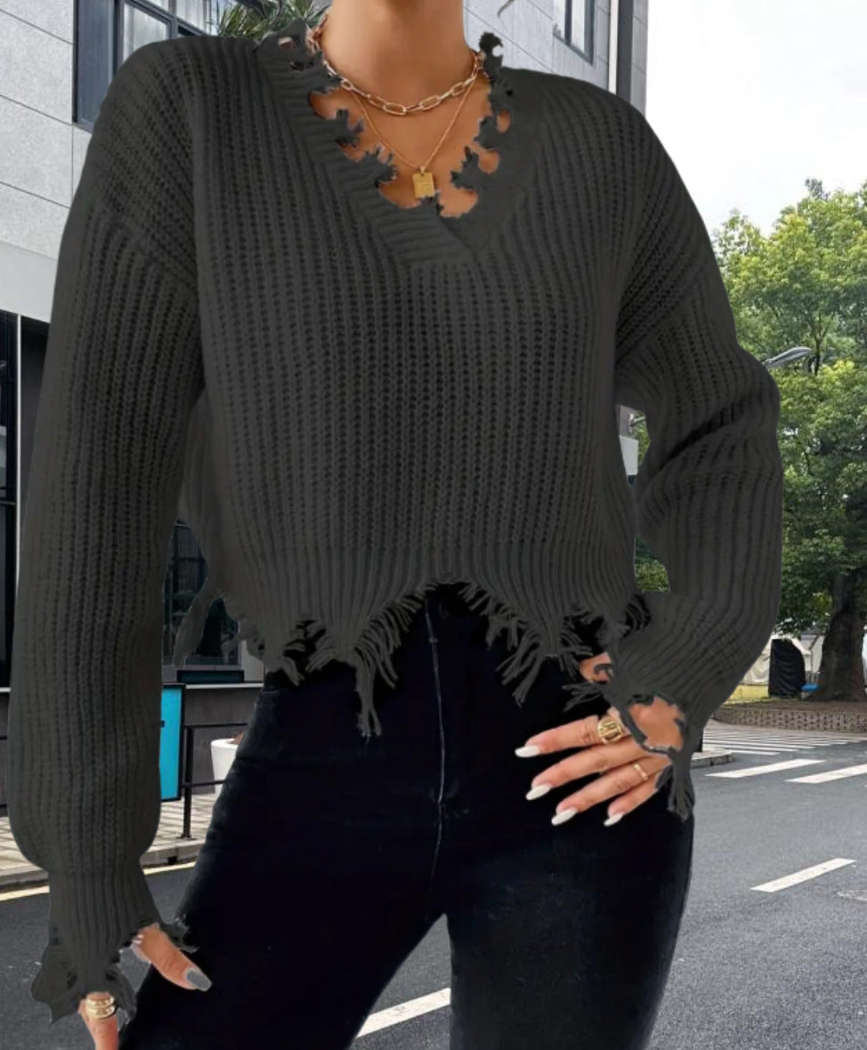 Damen Oversized Strickpullover mit fransigem Saum und raffiniertem Ausschnitt Drune