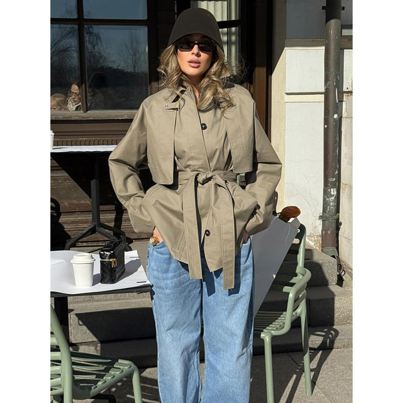 Damen Trenchcoat mit weitem Schnitt und modernem Gurt Drune