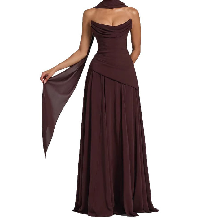Damen elegantes maxikleid mit schulterfreiem Design und raffinierten Drapierungen Drune