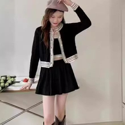 Damen Strickjacke mit asymmetrischem Design und kontrastierenden Akzenten Drune