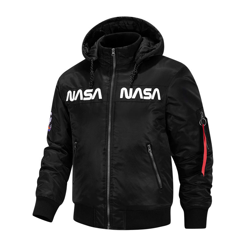 Männermantel mit Kapuze, von der Luftfahrt inspiriert, isolierte Bomberjacke mit gesticktem Logo auf der Brust und Utility-Tasche am Ärmel Drune