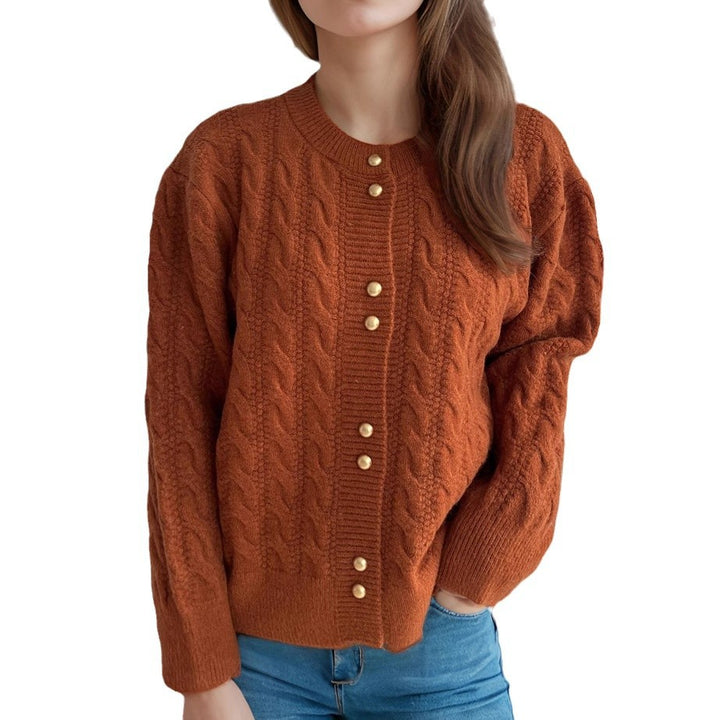 Damen Strickjacke mit eleganter Zopfmusterstruktur und dekorativen Knöpfen Drune