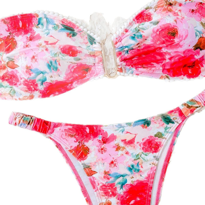 Damen Bikini-Set mit floralem Triangel-Oberteil und sensualen Low-Rise-Höschen Drune