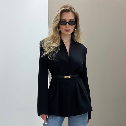 Damen Elegante taillierte Blazerjacke mit gelegten Falten und Gürtel Drune