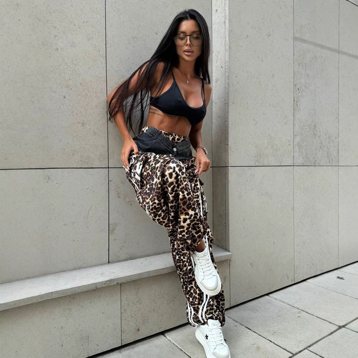 Damen Freizeithose mit Leopardenmuster und seitlichen Streifen Drune