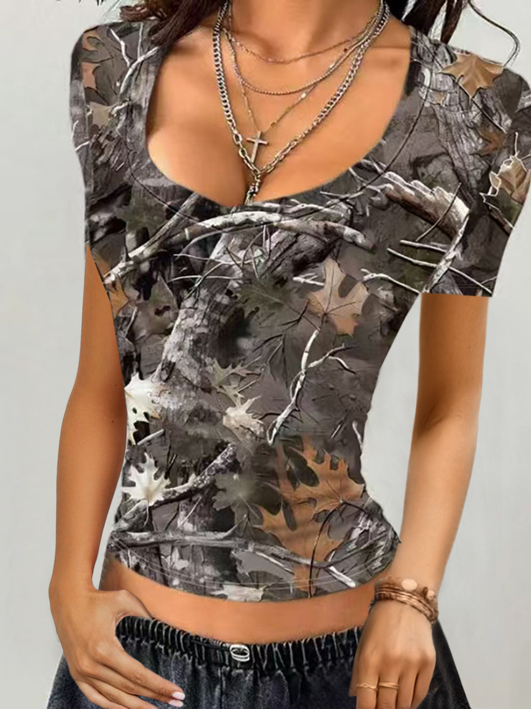 Damen Camouflage T-Shirt mit figurbetontem Schnitt Drune