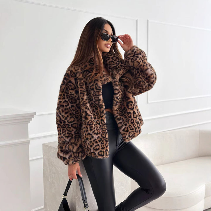 Damen kuschelige Leopardenfelljacke Drune