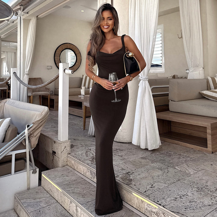 Damen Elegantes Maxikleid mit schmalem Schnitt und raffiniertem Ausschnitt Drune