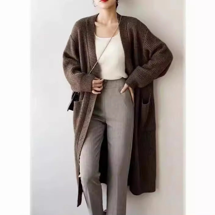 Damen Langer Strickcardigan mit aufgesetzten Taschen und Knopfverschluss Drune