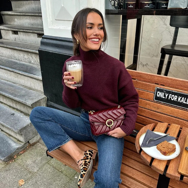 Damen Rollkragenpullover aus weicher Strickware Drune