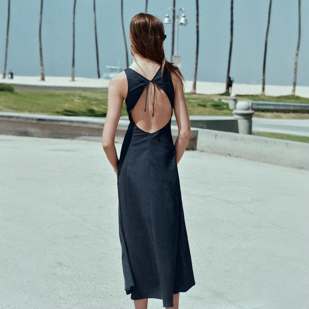 Damen Skaterkleid mit hohem Halsausschnitt und seitlichen Schlitzen Drune