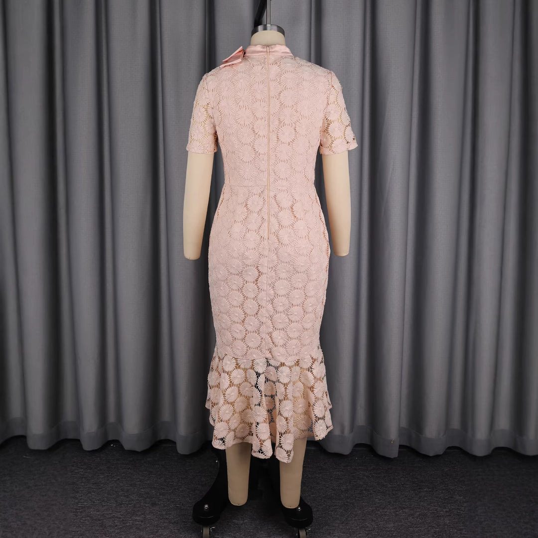 Damen Elegantes Spitzenkleid mit Rüschensaum Drune