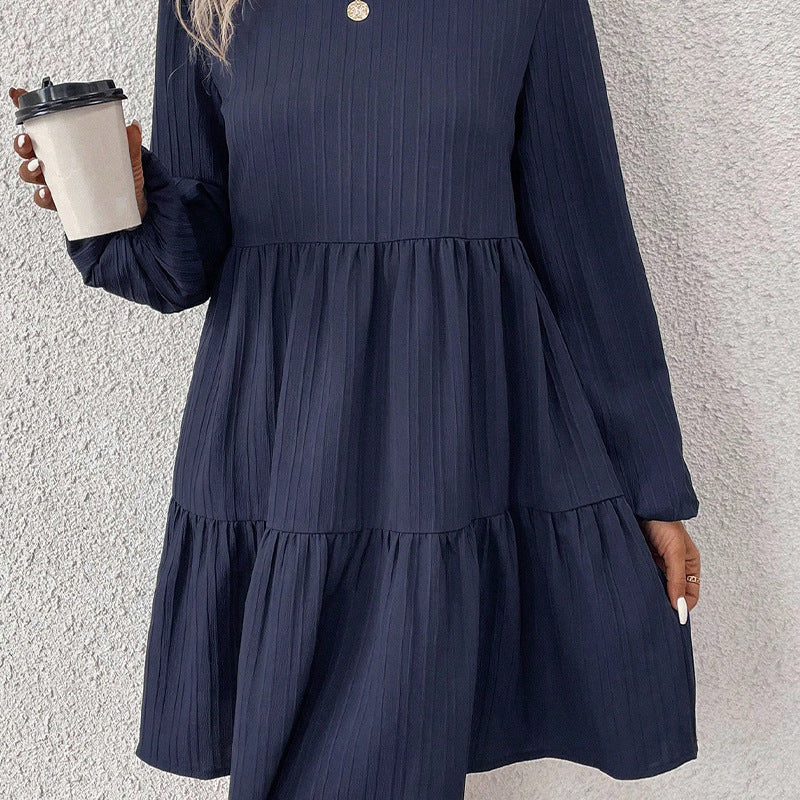 Damen modisches Kleid mit gerafftem Rock Drune