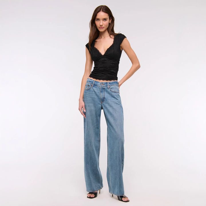Damen Spitzen-Oberteil mit elegantem V-Ausschnitt und Rüschendetails Drune