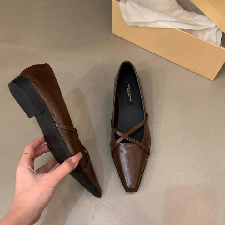 Damen elegante Ballerinas mit gekreuztem Riemchen Drune