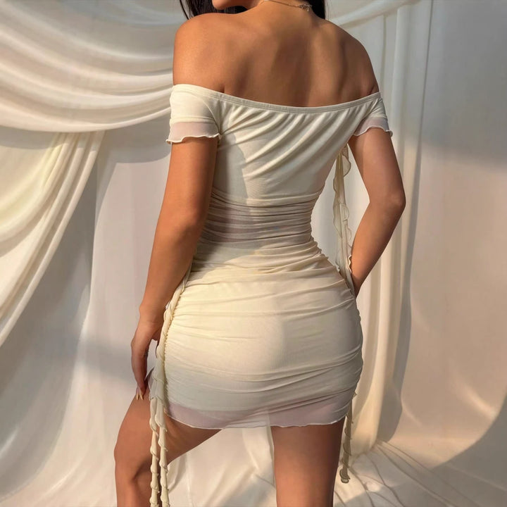 Damen Off-Shoulder Minikleid mit raffinierten Drapierungsdetails und verspielten Schnürungen Drune