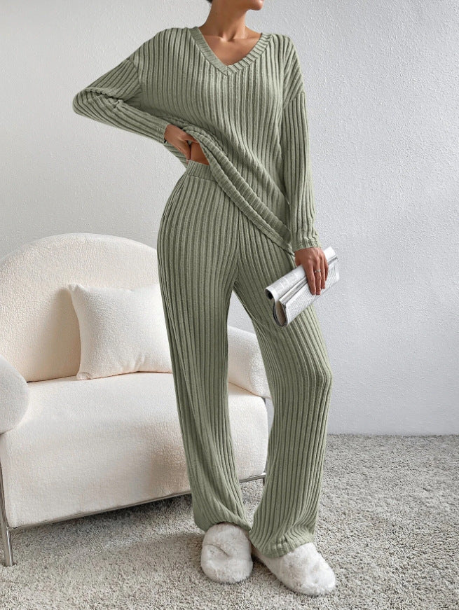 Damen Exklusives Lounge-Set mit V-Ausschnitt und feiner Rippstruktur Drune