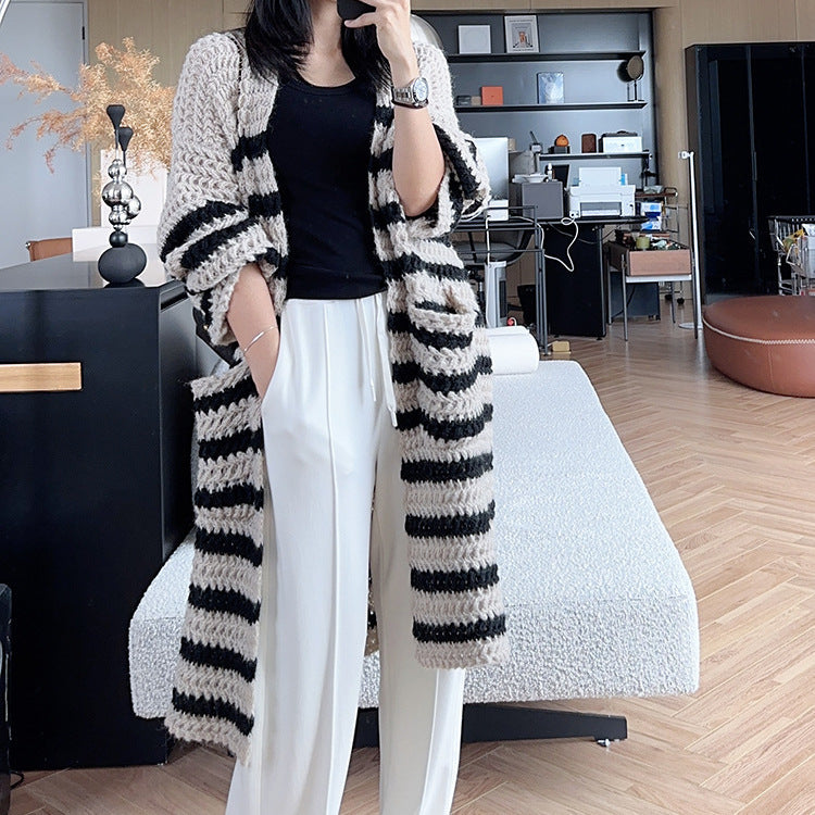Damen lässige Strickjacke mit breiten Streifen und Taschen Drune
