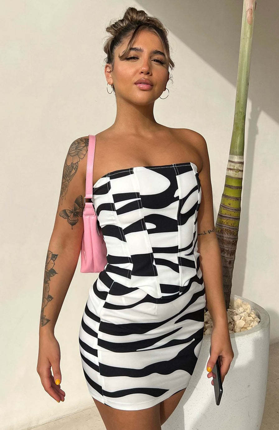 Damen Mini-Kleid mit strukturiertem Zebra-Muster und schmalem Schnitt Drune