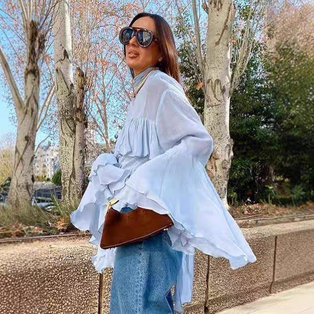 Damen Bluse mit voluminösem Rüschendesign und weit schwingenden Ärmeln Drune