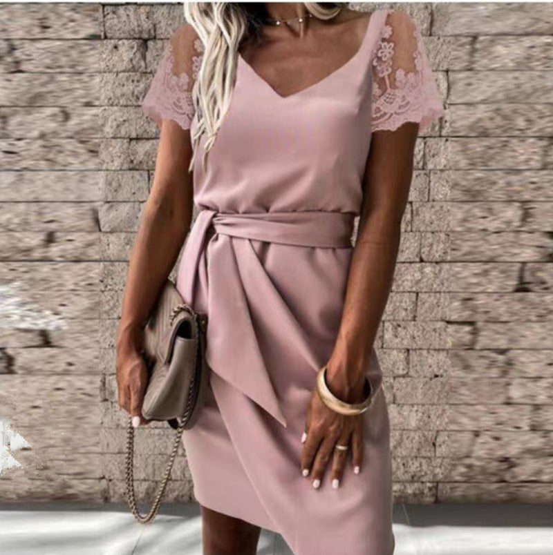 Damen Elegantes Kleid mit Spitzenärmeln und Wickelgürtel Drune