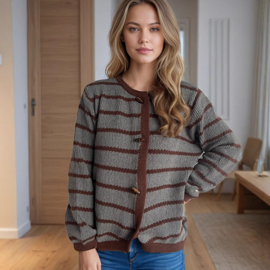 Damen gestreifte Strickjacke mit hochwertigen Holzknöpfen und rundem Ausschnitt Drune