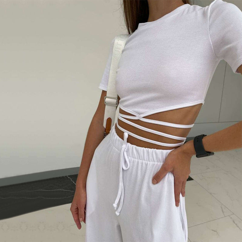 Damen sportliches Crop-Top mit dekorativem Schnitt und elastischem Bund Drune