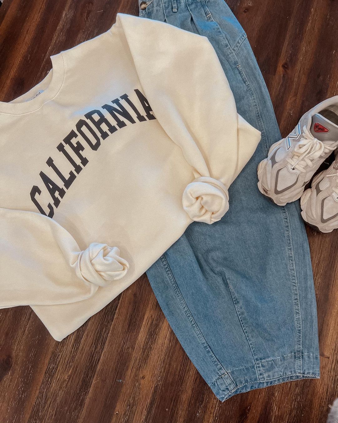 Damen Oversized Sweatshirt mit Retro-Druck Drune