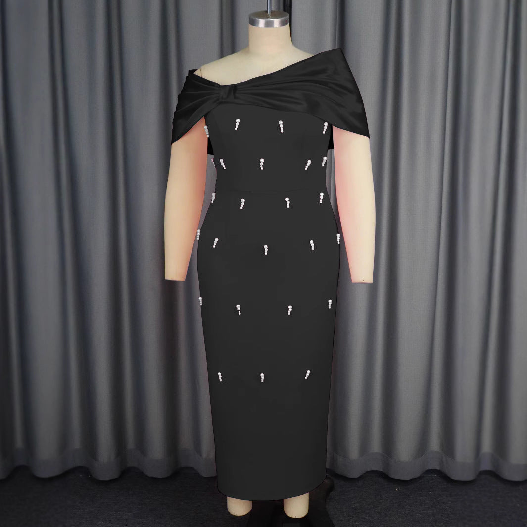 Damen Abendkleid mit schickem Oberteil und funkelnden Applikationen Drune