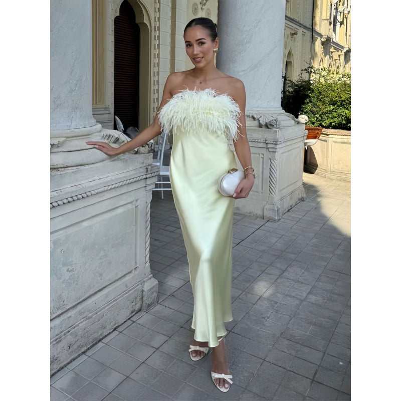 Damen Satin Abendkleid mit Federn Drune