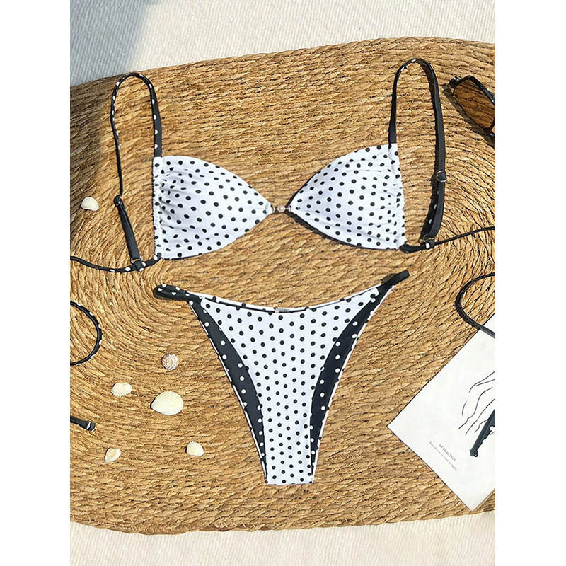 Damen Triangel-Bikini mit verspieltem Punktemuster und eleganten Akzenten Drune