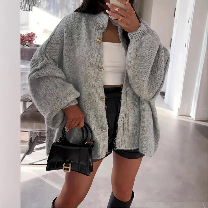Damen Oversized Strickjacke mit stylischen Puffärmeln und Knopfleiste Drune