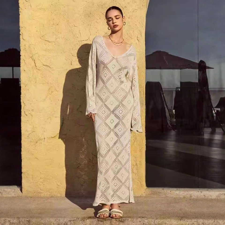 Damen Figurschmeichelndes Maxikleid mit tiefem V-Ausschnitt Drune