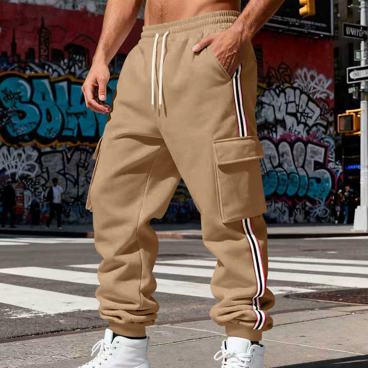 Herren nan Cargojogginghose mit Kordelzug, seitlichen Cargotaschen und elastischen Bündchen Drune
