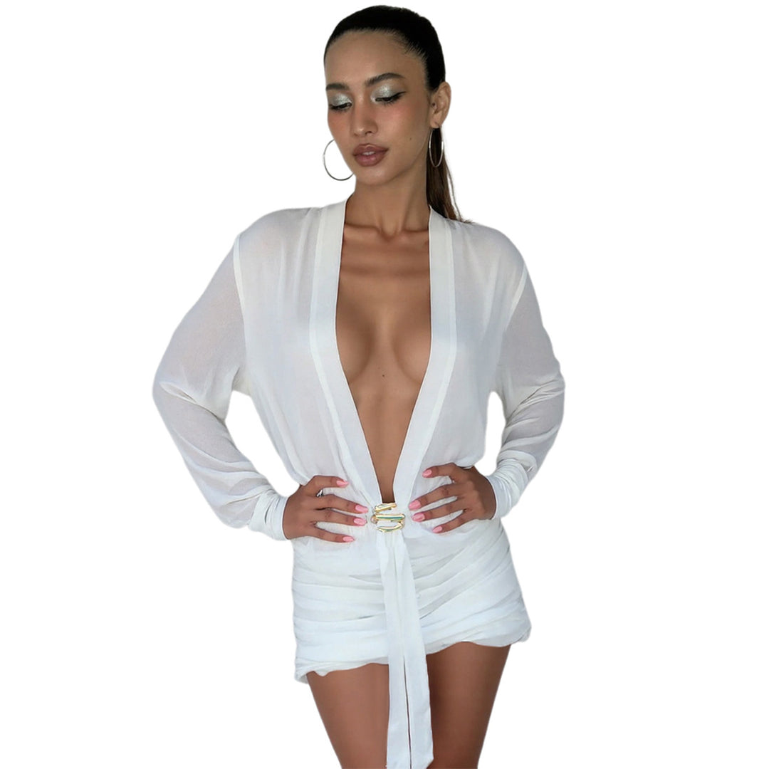 Damen Wickelbluse mit eleganter Raffung und buntem Broschenverschluss Drune