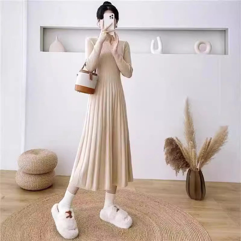 Damen Strickkleid mit plissiertem Design und eleganten Ärmeln Drune