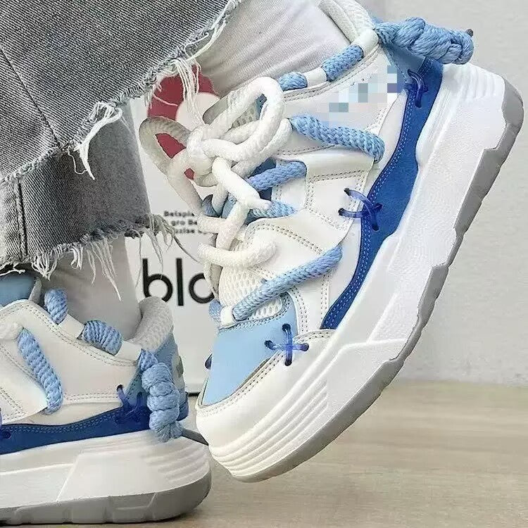 Damen Sportliche Sneakers mit innovativen Akzenten und rutschfester Sohle Drune