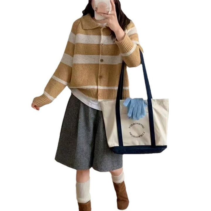 Damen Modischer Strickcardigan mit eleganten Streifen und Holzknöpfen Drune
