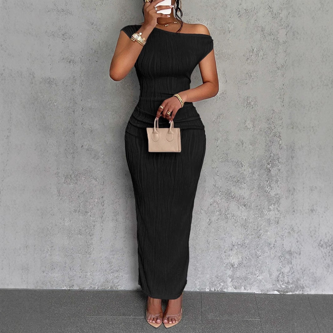 Damen Figurbetontes Maxikleid mit asymmetrischem Ausschnitt und Faltenwurf Drune